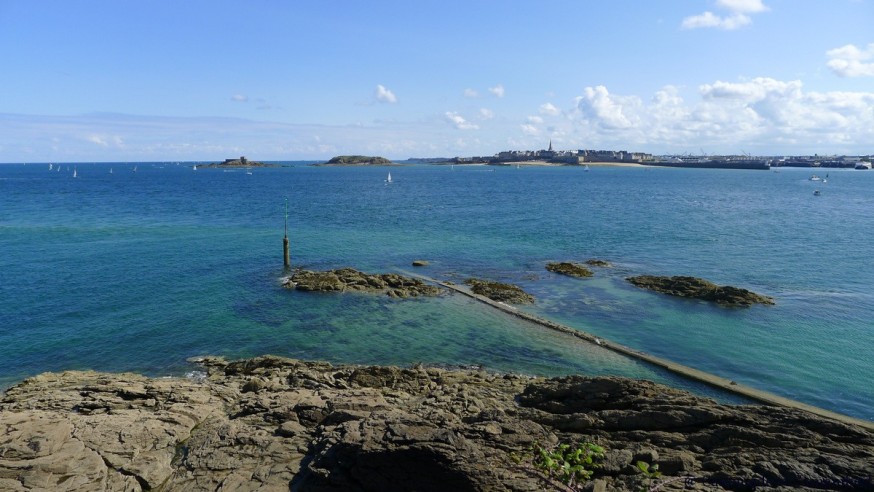 Vue sur Saint-Malo depuis Moulinet Dinard