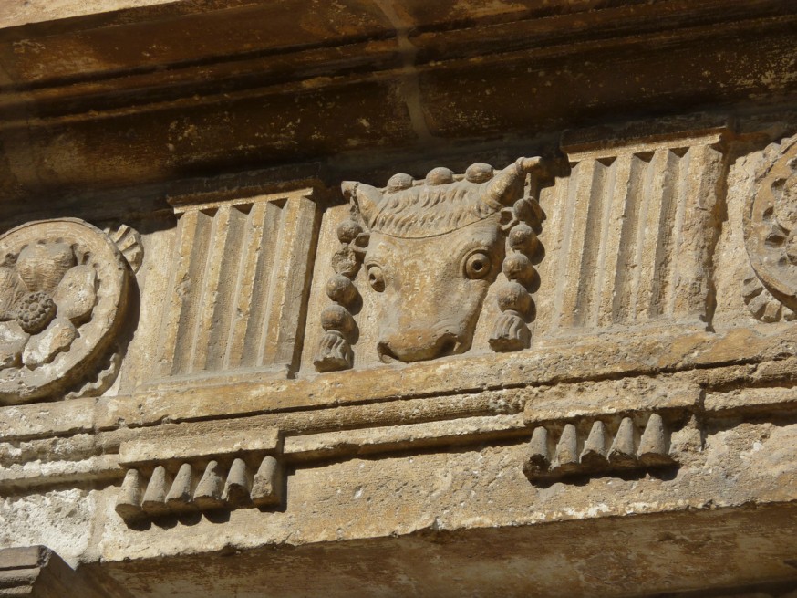 Detail facade pampelune