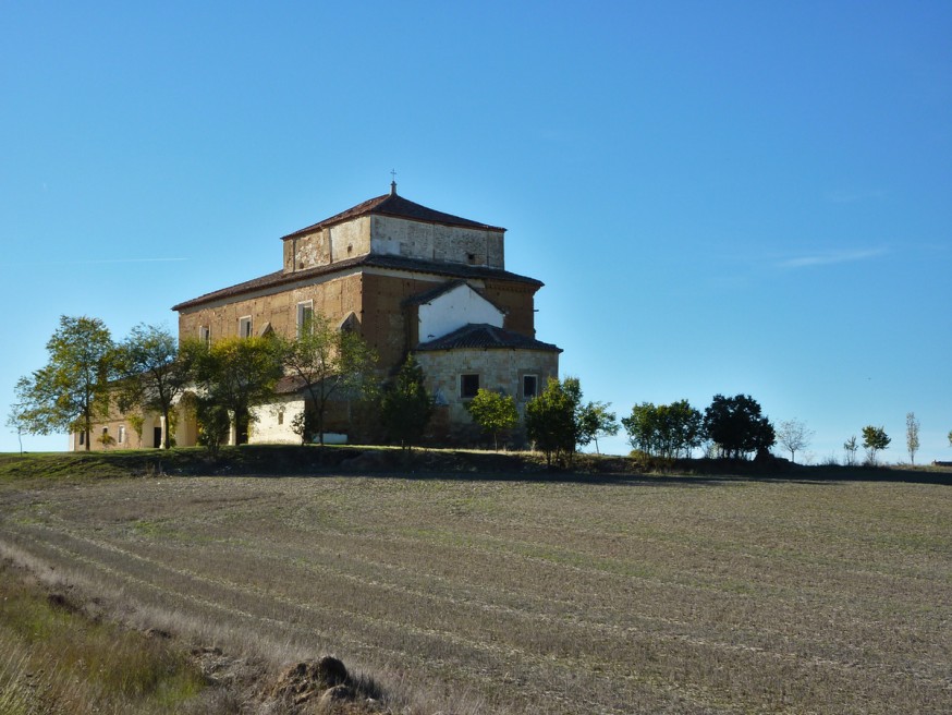 Ermita de la Virgen del Rio Compostelle Meseta