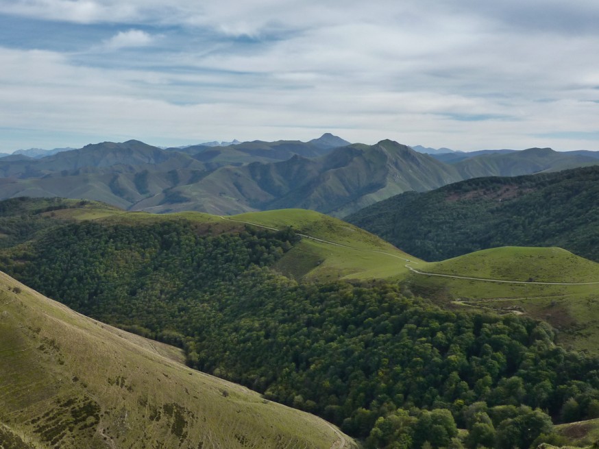 Vue pyrenees compostelle roncevaux