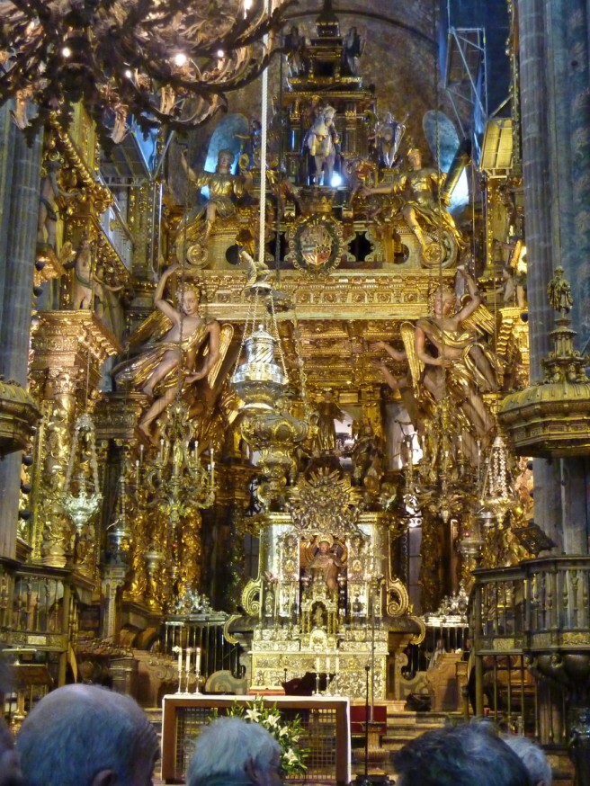 Interieur de la cathedrale - Encensoir Botafumeiro - Saint-Jacques-de-Compostelle