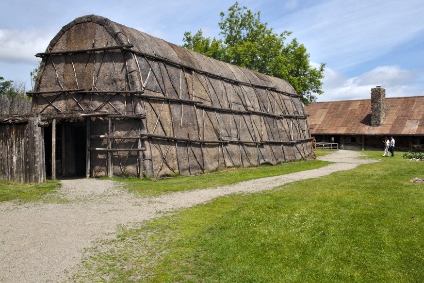 Maison longue - Indiens Hurons - Ste-Marie-among-the-hurons - Midland