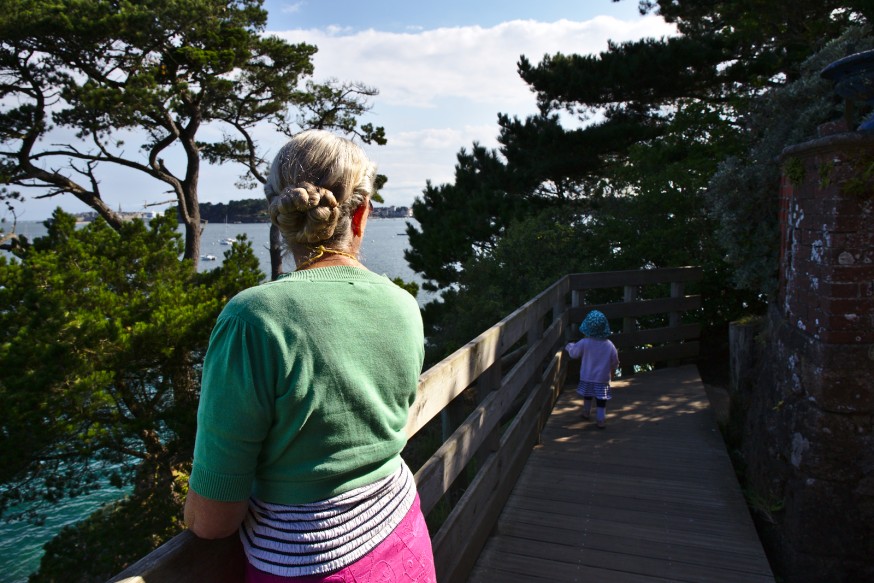 Dinard - Promenade au bord de l eau